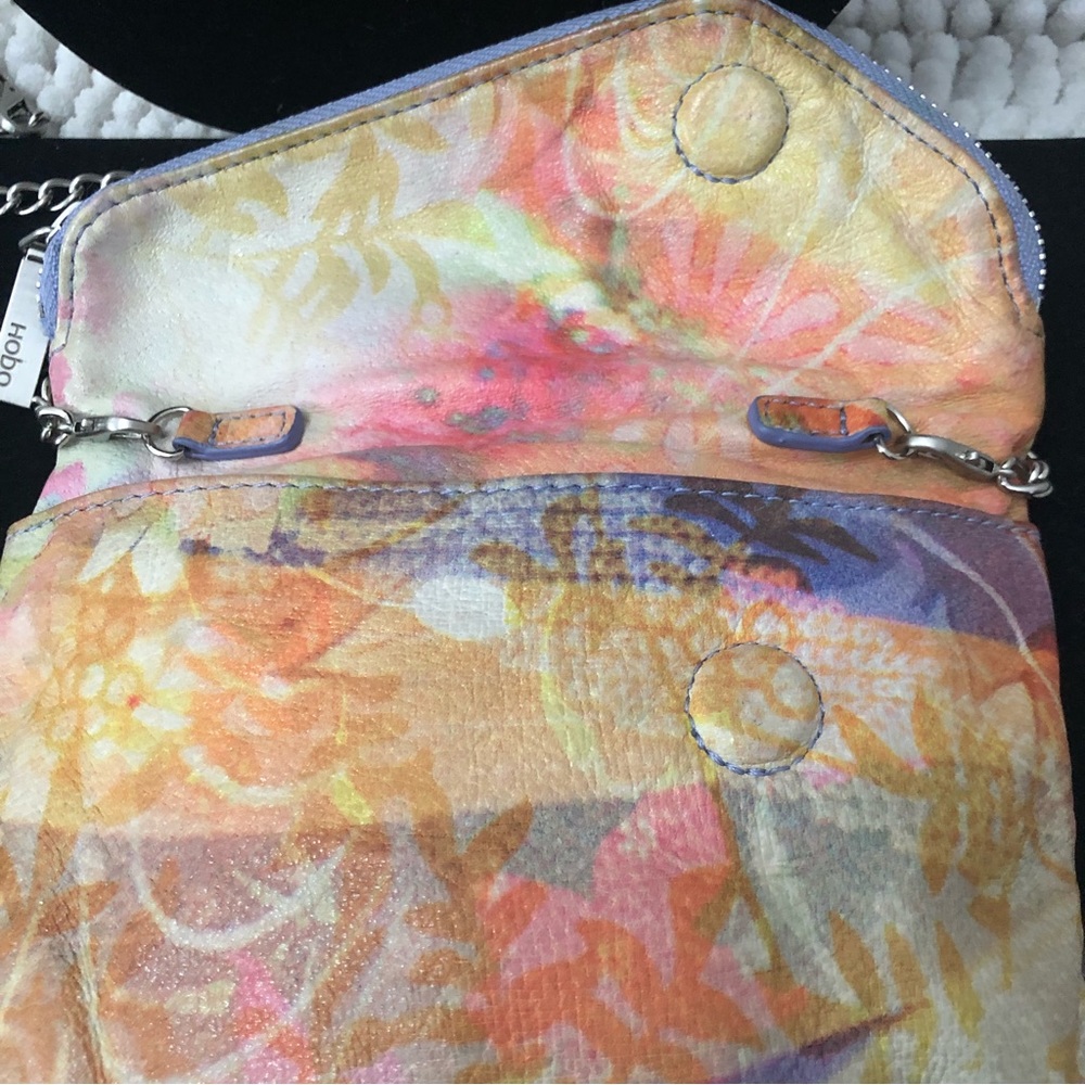 HOBO International Small Fold-Over Organizer Crossbody Purse - Picture 5 of 14